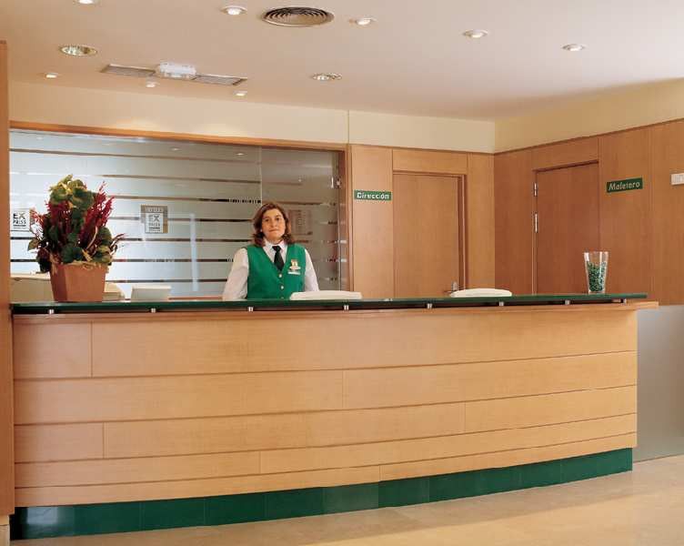蒙罗萨斯酒店 拉斯·罗萨斯·德·马德里 外观 照片